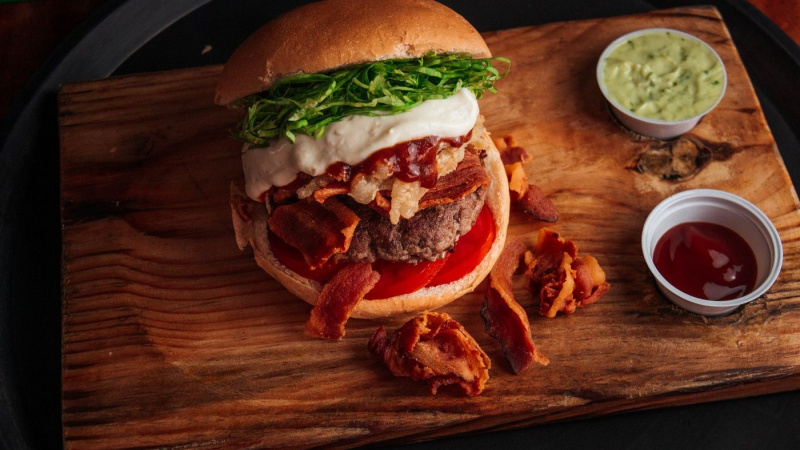 Необычная подача блюд в ресторане: 10 идей на дереве
